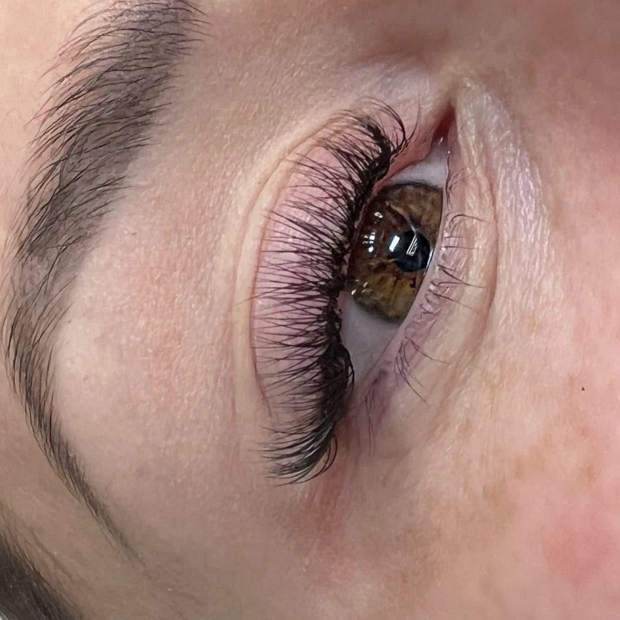 CLASSIC EYELASH EXTENSION TRAYS